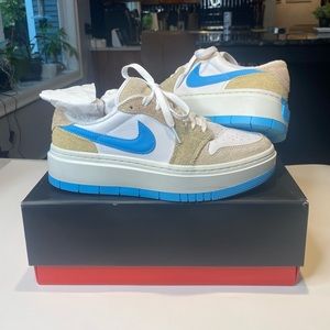Women’s Size 9 Nikes